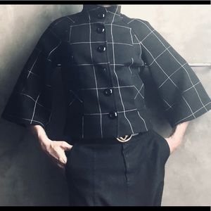 Per Se by Carlisle Bell Sleeved Crop Jacket